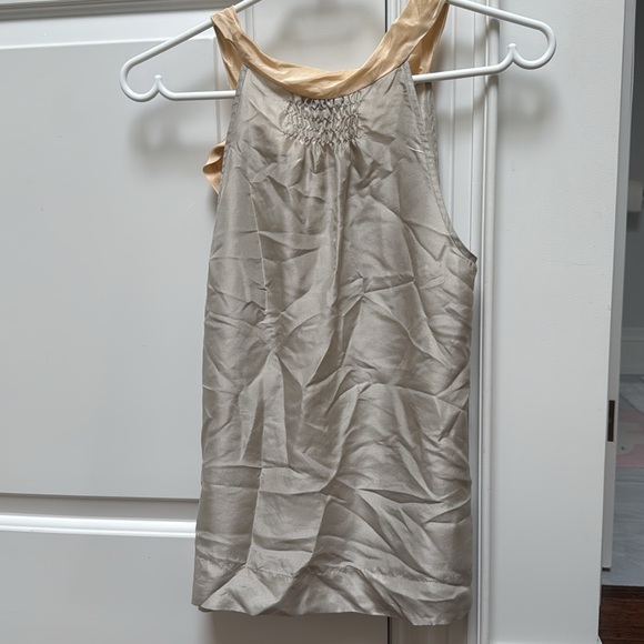 EUC Jcrew 100% Silk top size 2 - Picture 5 of 5